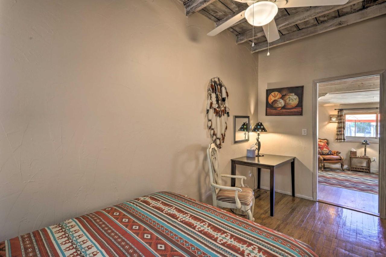Authentic Adobe Abode Less Than 1 Mile To Sante Fe Plaza! サンタフェ エクステリア 写真